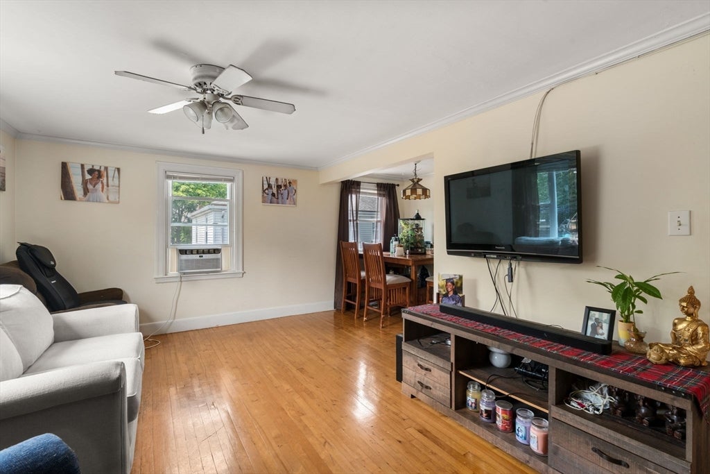 22 Stanbro St, Boston, MA, 22 Stanbro St, Boston, MA Photo #4