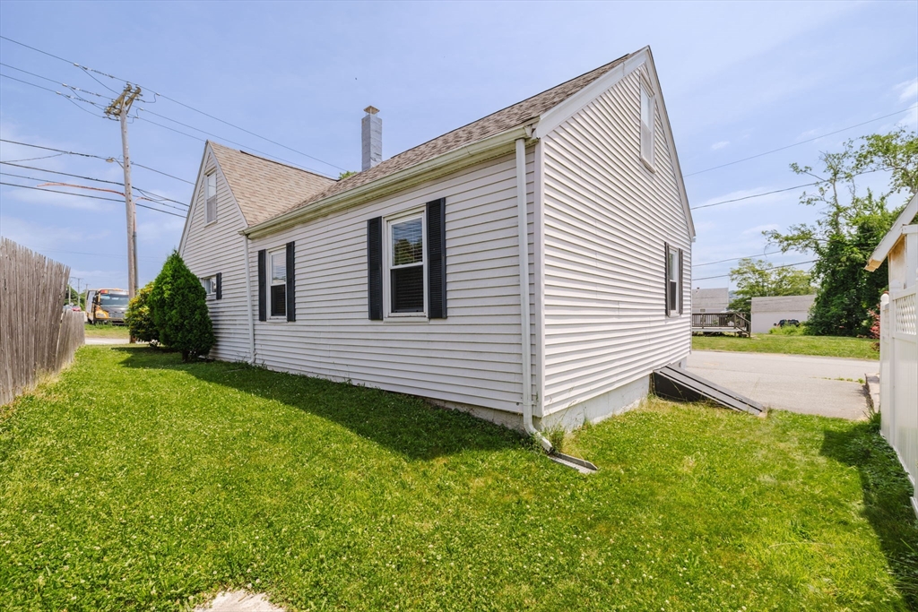 103 Alden Pl