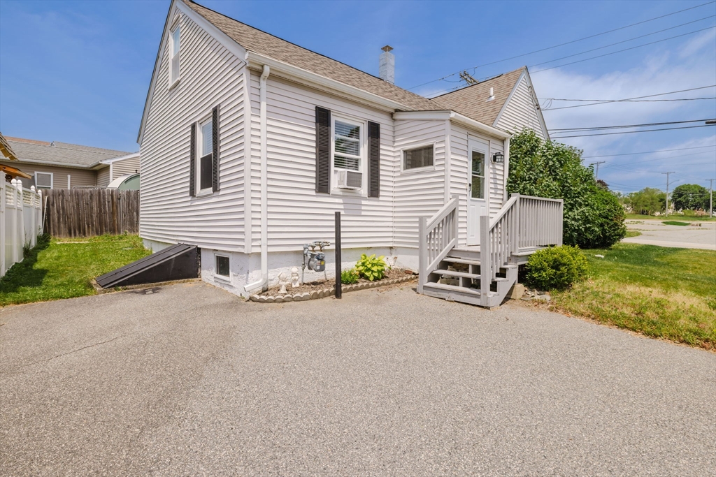 103 Alden Pl