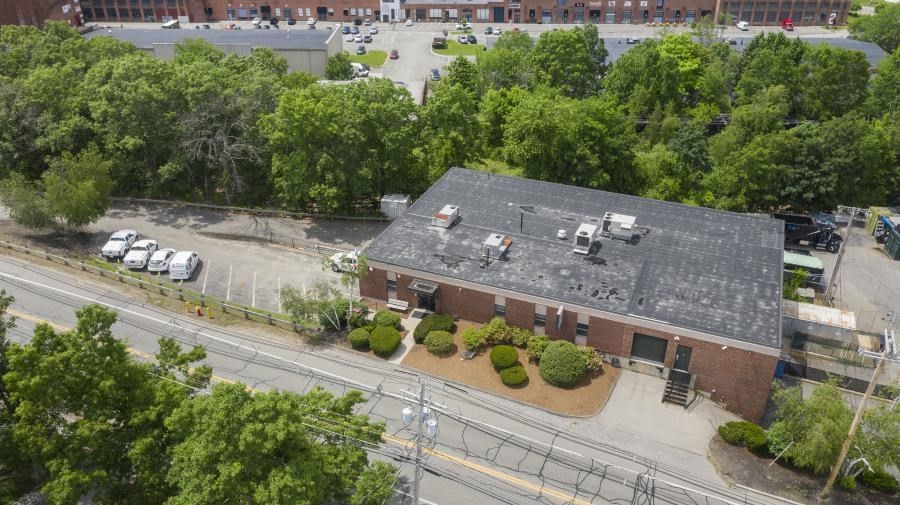 823 Pleasant Street