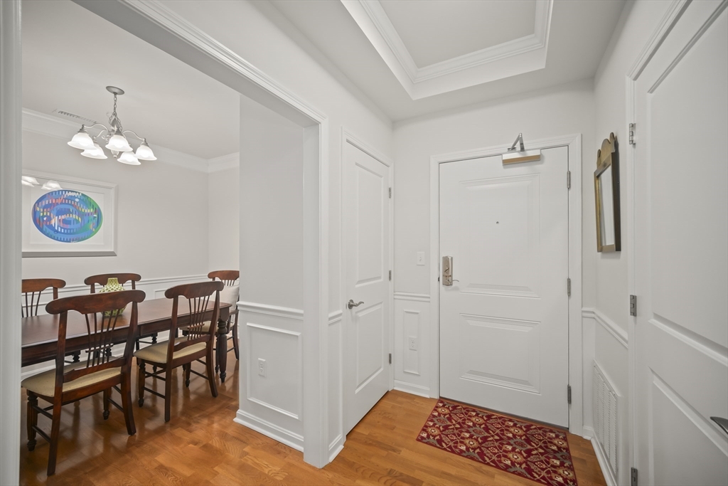 11 Morgan Drive 407