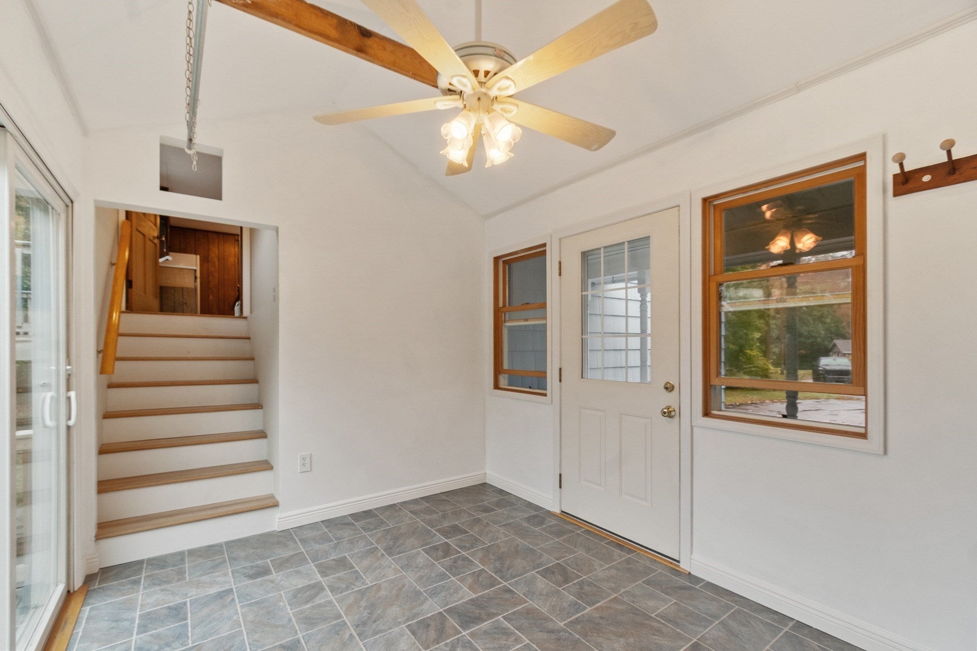 22 Doral Dr, Chelmsford, MA, 22 Doral Dr, Chelmsford, MA Photo #13