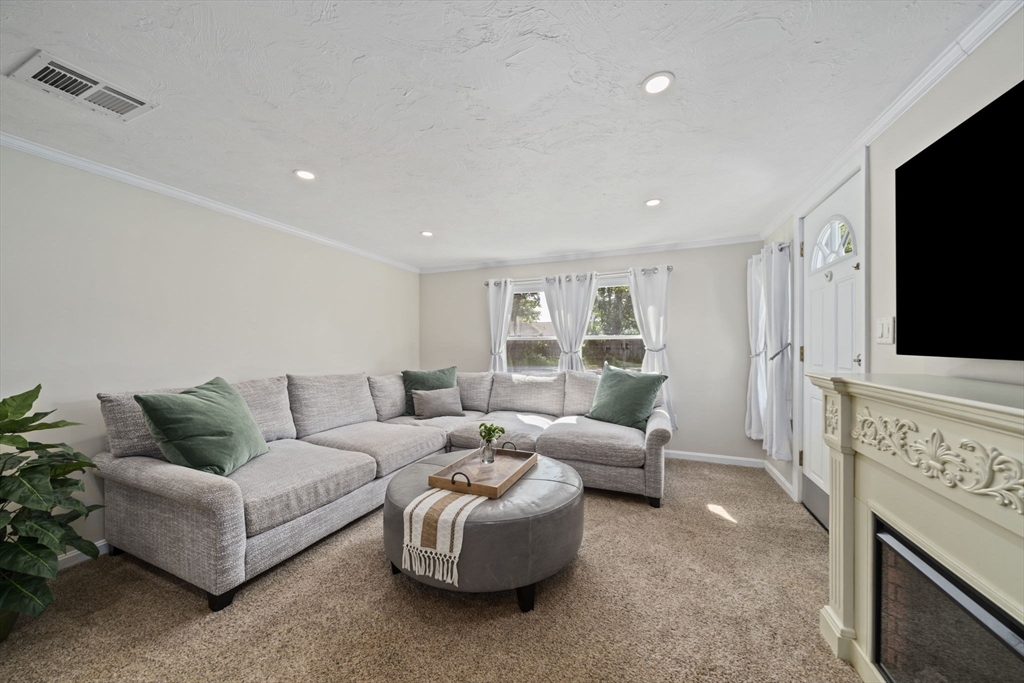 140 Wampatuck St.