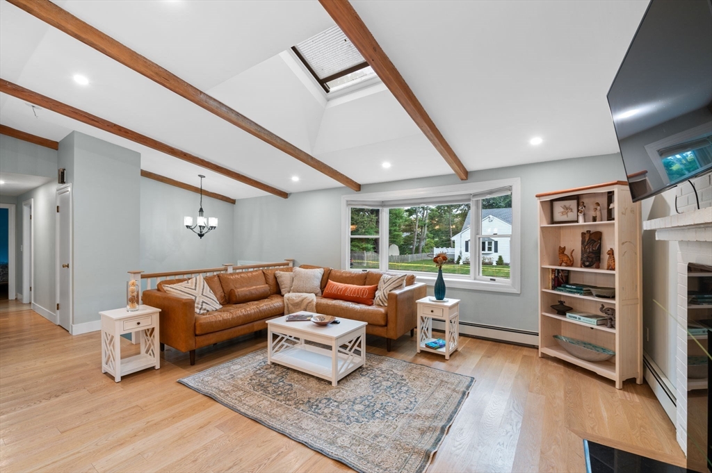 3 Pasture Rd
