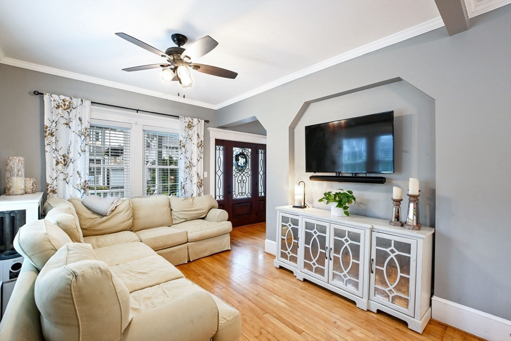 271 Reed ST, New Bedford, MA Photo #11