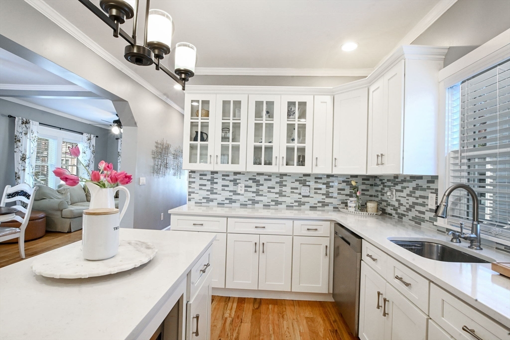271 Reed ST, New Bedford, MA Photo #8