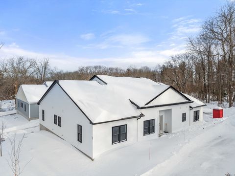 9 L Stevens Road A Charlton MA 01507