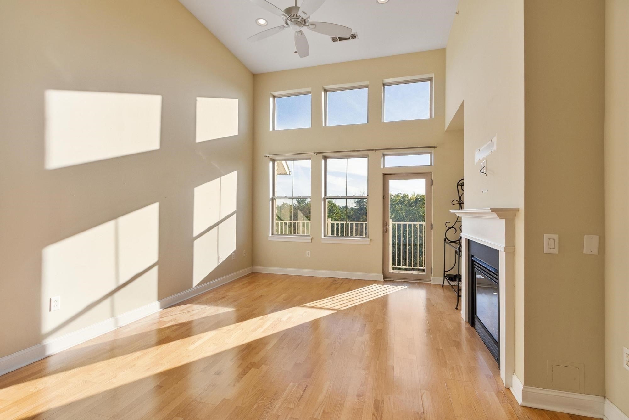 4 Harvest Drive #311, North Andover, MA, 4 Harvest Drive #311, North Andover, MA Photo #3