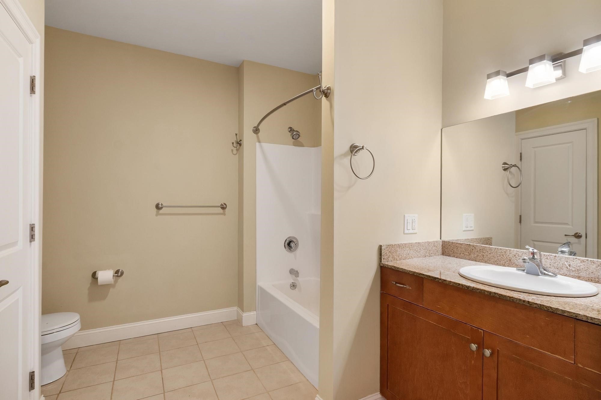 4 Harvest Drive #311, North Andover, MA, 4 Harvest Drive #311, North Andover, MA Photo #13
