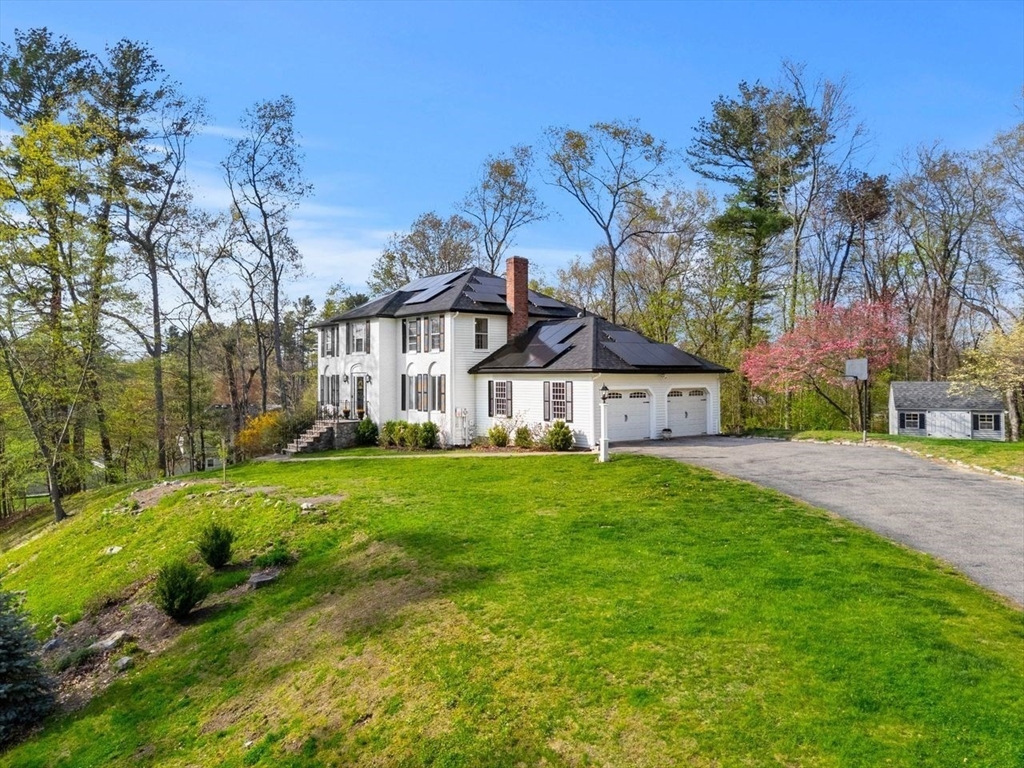 4 Greybirch Rd