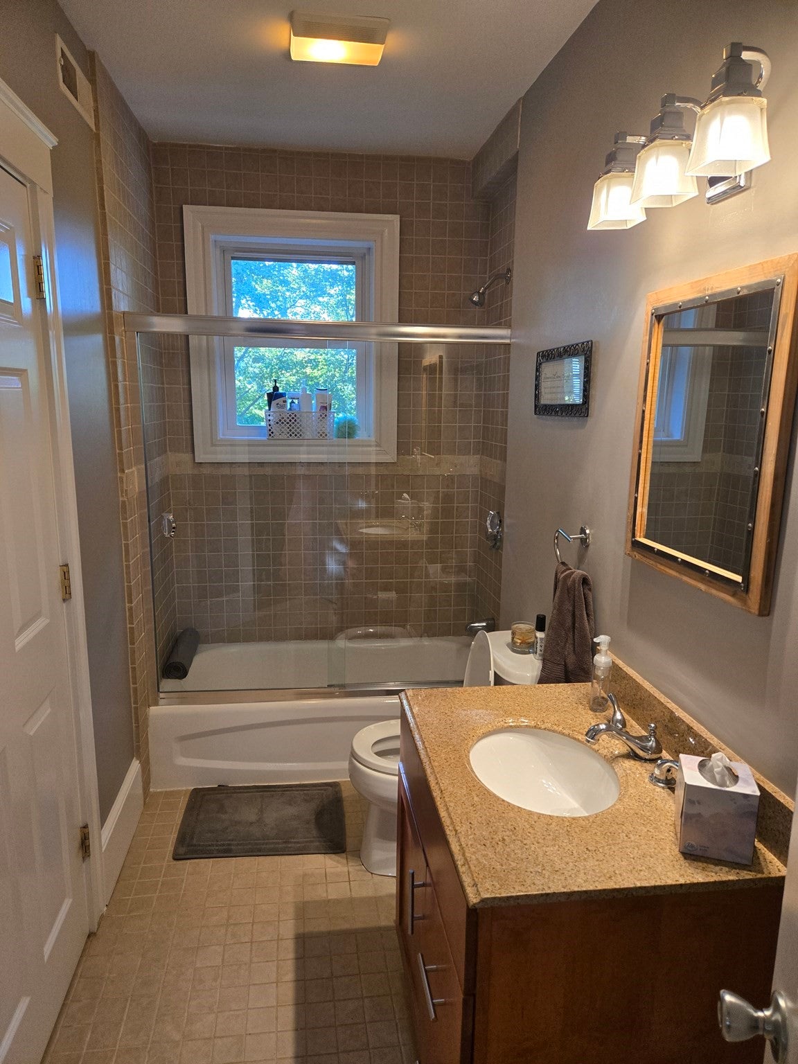 64 High St #B, Andover, MA, 64 High St #B, Andover, MA Photo #4