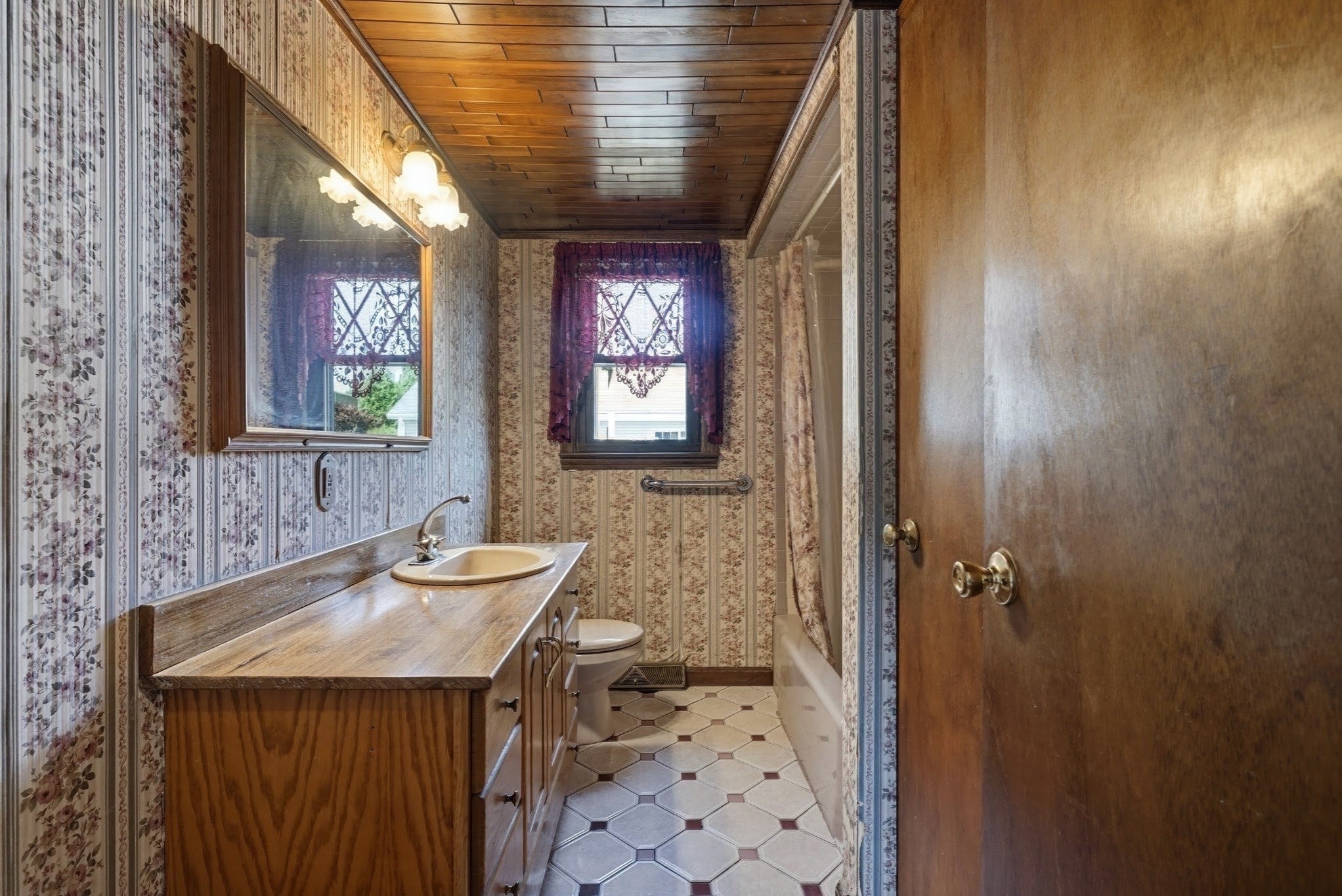 21 Webster St, Dartmouth, MA, 21 Webster St, Dartmouth, MA Photo #17