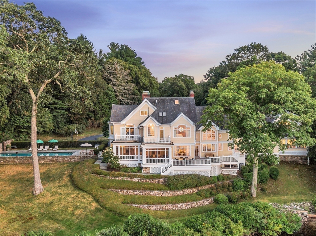 55 Sandy Pond Rd