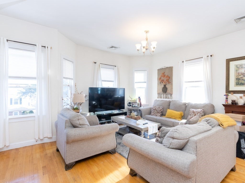 309 Wood Ave #3, Boston, MA, 309 Wood Ave #3, Boston, MA Photo #8