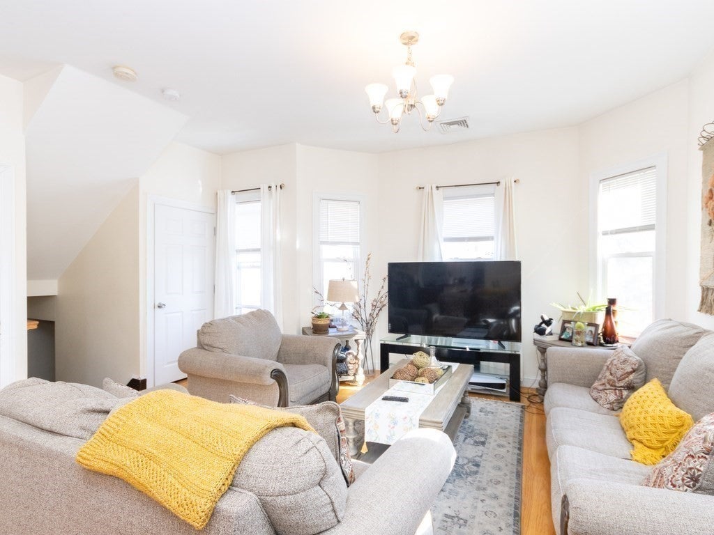 309 Wood Ave #3, Boston, MA, 309 Wood Ave #3, Boston, MA Photo #7