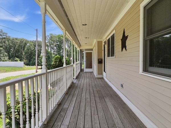 6 Maria Ave