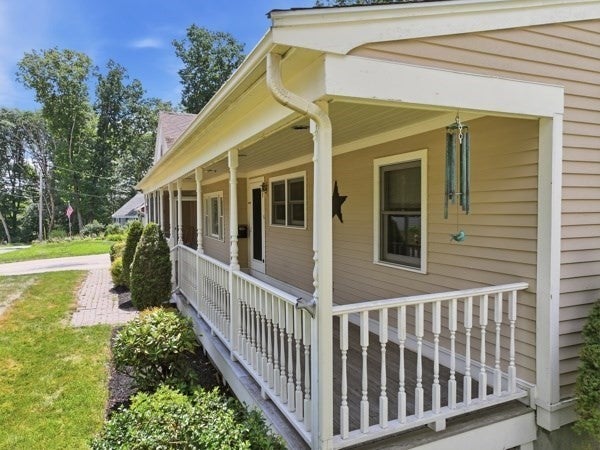 6 Maria Ave