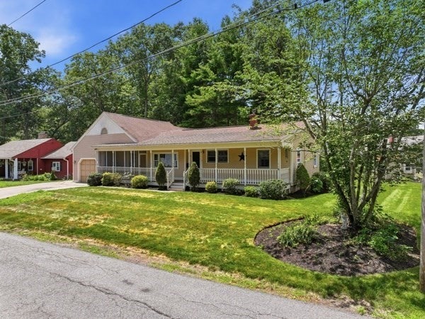 6 Maria Ave