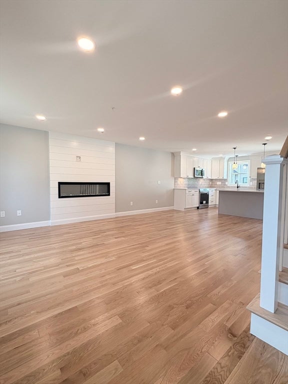 9 Acton Rd 4