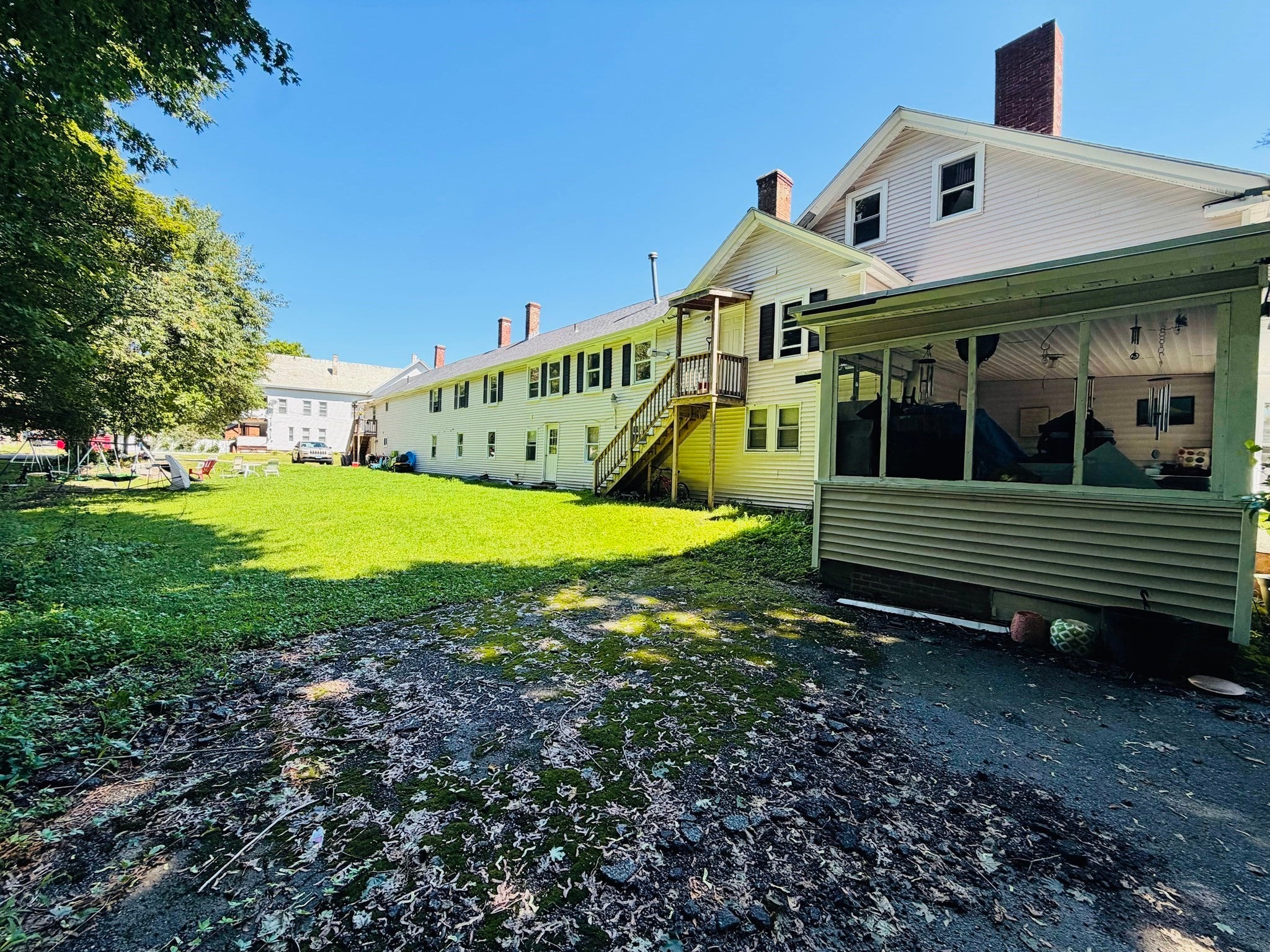 181 Pond St