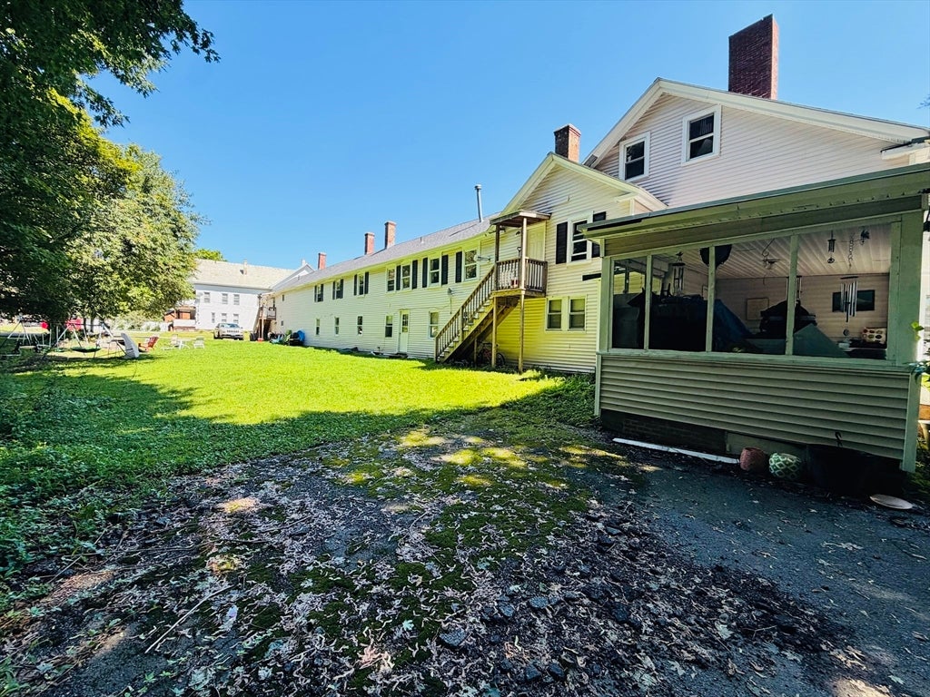 181 Pond St