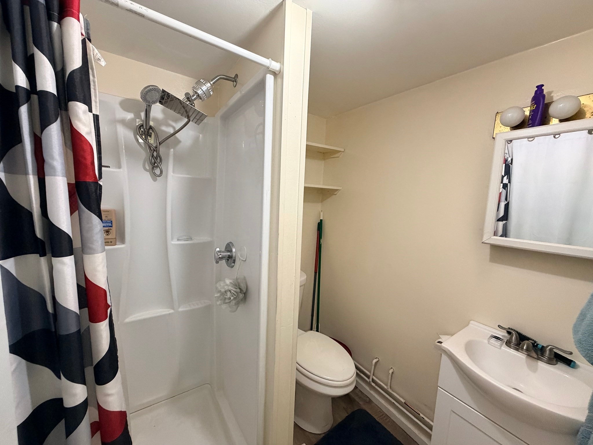 181 Pond St, Leominster, MA, 181 Pond St, Leominster, MA Photo #8