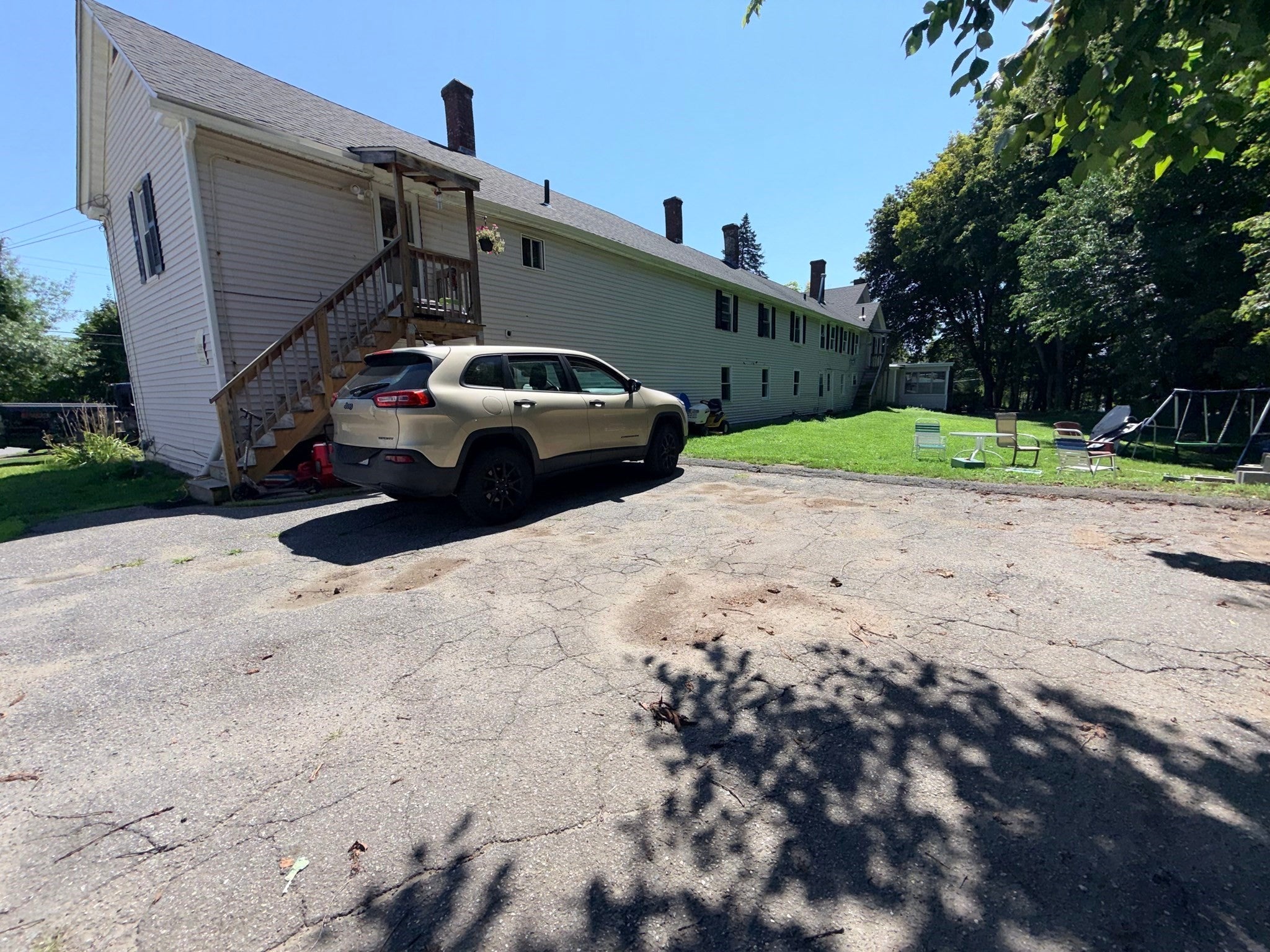 181 Pond St