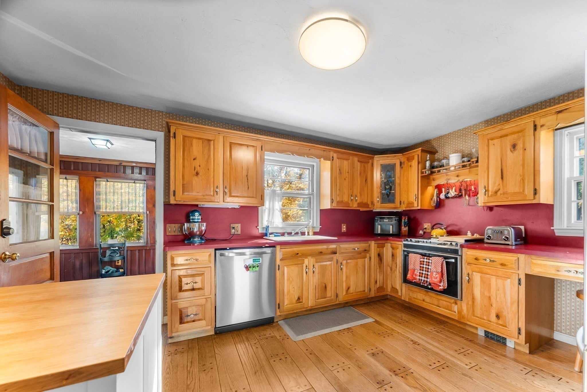 45 Hillcrest Rd, Marlborough, MA, 45 Hillcrest Rd, Marlborough, MA Photo #12