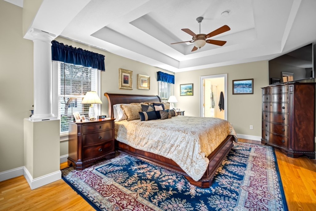 Westfield, Massachusetts 01085, United States, 4 Bedrooms Bedrooms, ,4 BathroomsBathrooms,Residential,Contingent,151995