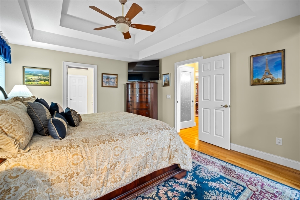 Westfield, Massachusetts 01085, United States, 4 Bedrooms Bedrooms, ,4 BathroomsBathrooms,Residential,Contingent,151995