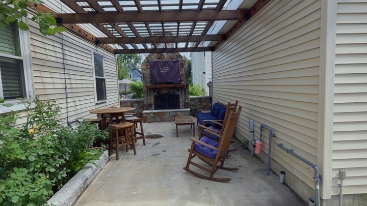 10 Minot St.