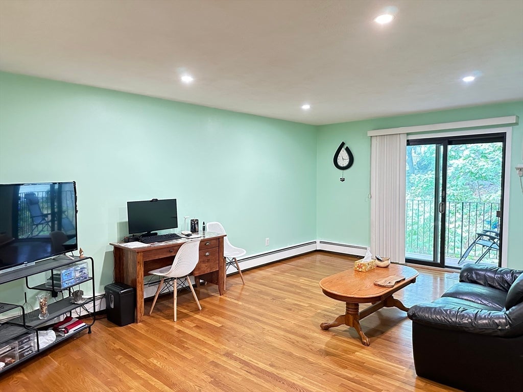 458-460 Eastern Ave #14, Lynn, MA, 458-460 Eastern Ave #14, Lynn, MA Photo #7