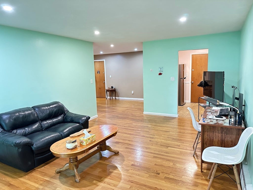 458-460 Eastern Ave #14, Lynn, MA, 458-460 Eastern Ave #14, Lynn, MA Photo #5