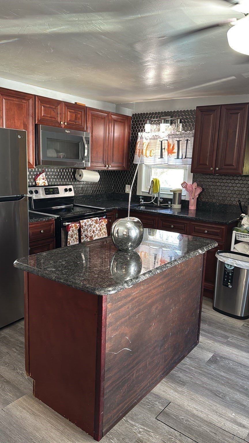 124 Pleasant St, Leicester, MA, 124 Pleasant St, Leicester, MA Photo #31