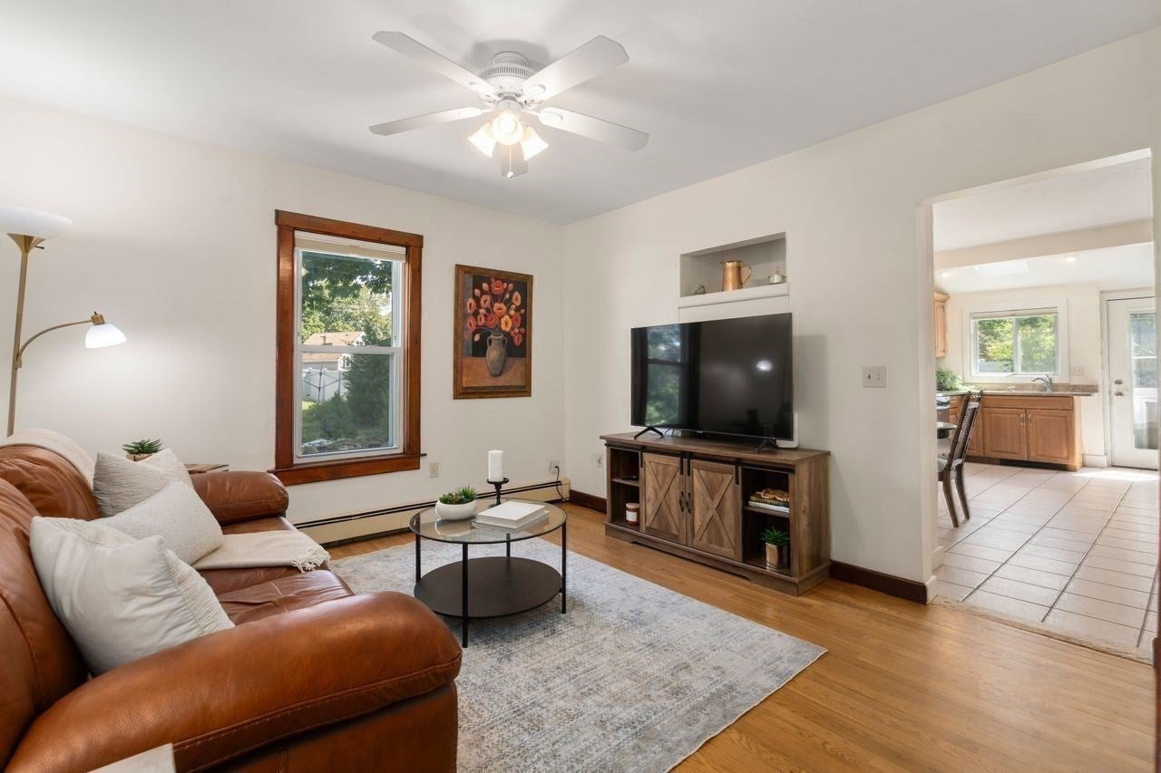 12 Oconnell Ave #12, Quincy, MA Photo #9