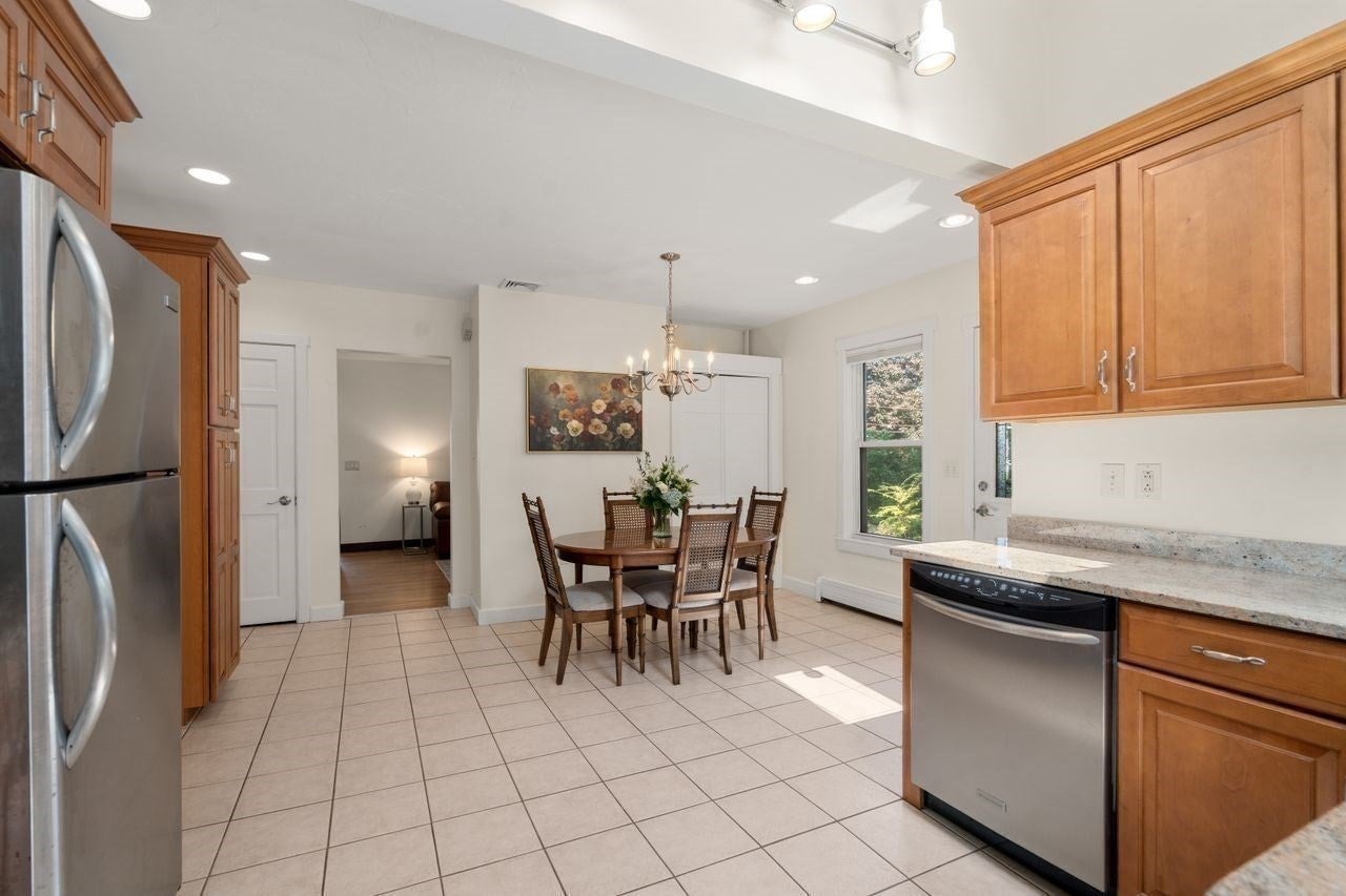 12 Oconnell Ave #12, Quincy, MA Photo #5