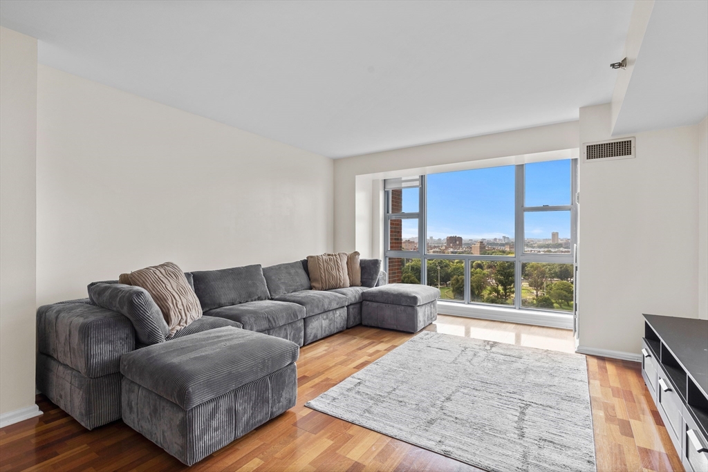 170 Tremont Street 1501