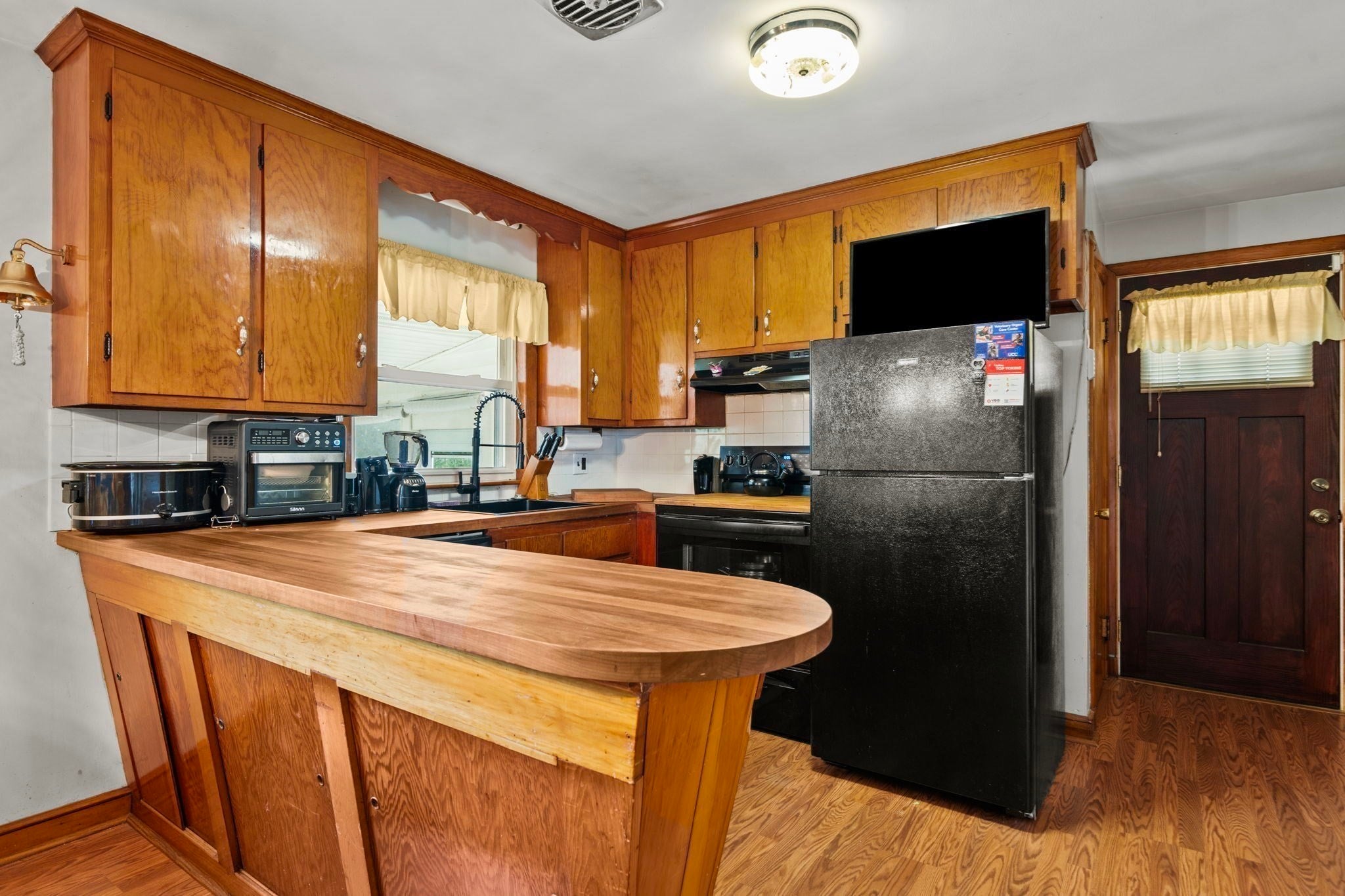 38 Bonavesta St, Lynn, MA, 38 Bonavesta St, Lynn, MA Photo #10