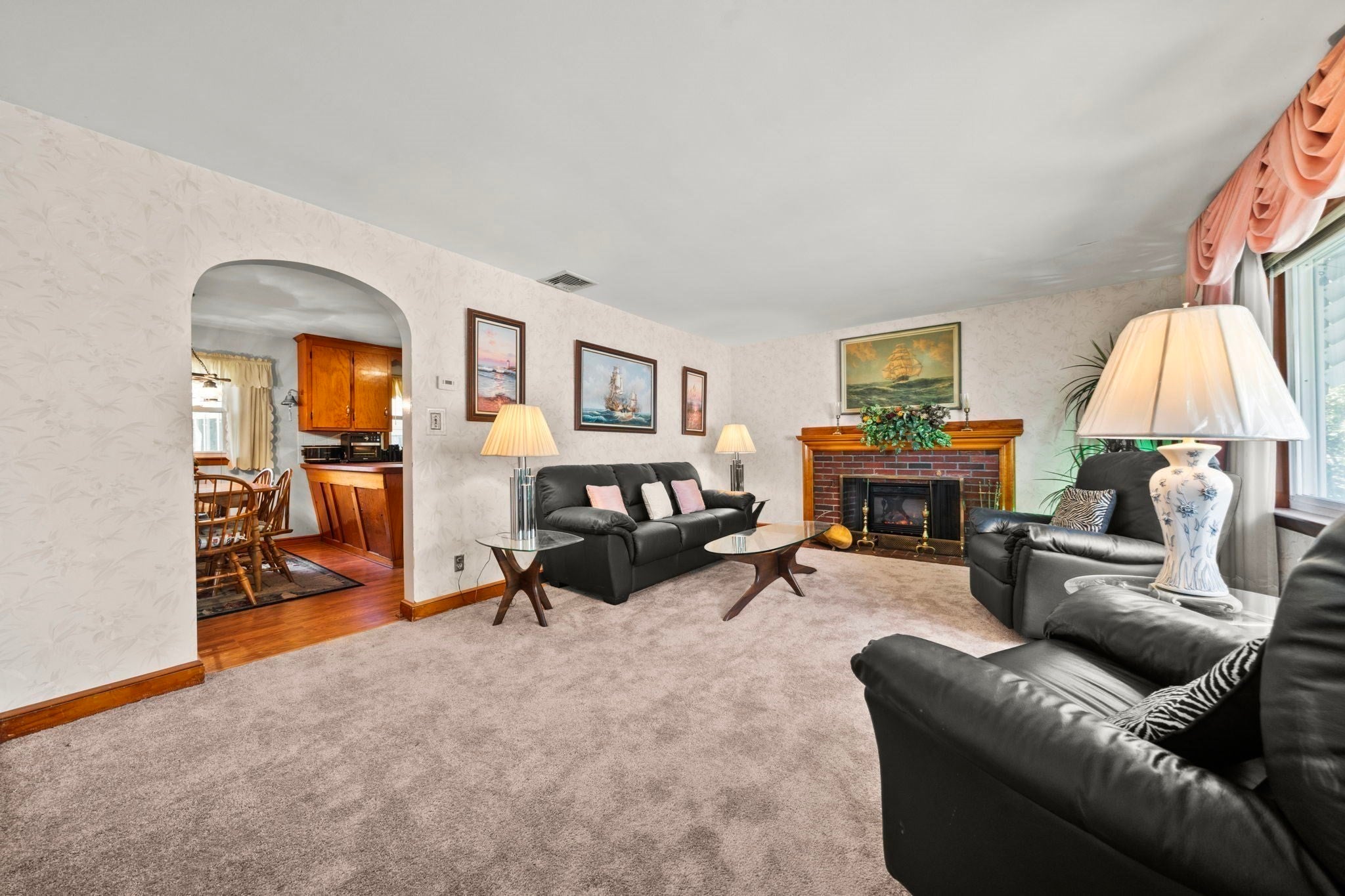 38 Bonavesta St, Lynn, MA, 38 Bonavesta St, Lynn, MA Photo #3