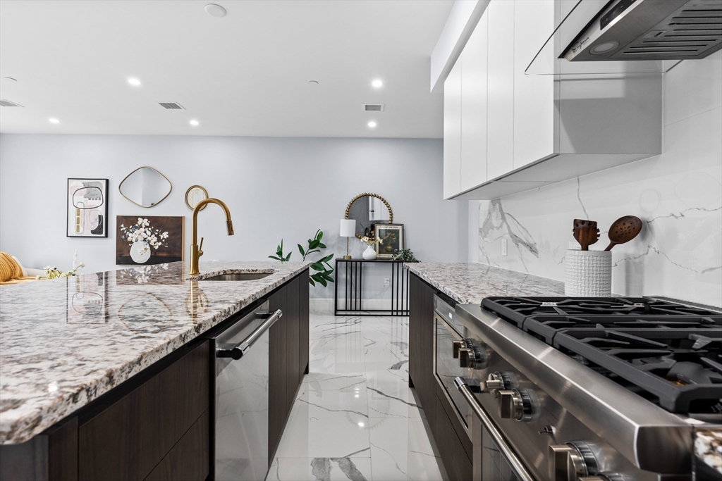 32 Pearl St 5