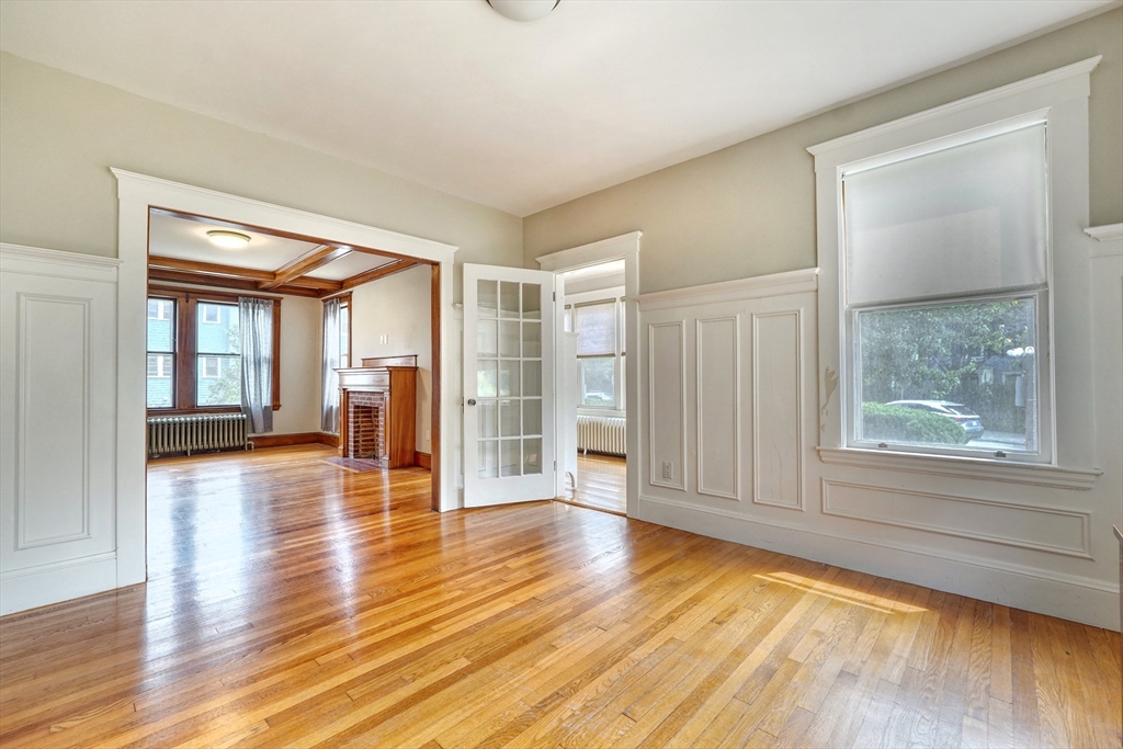 6 Aldworth St