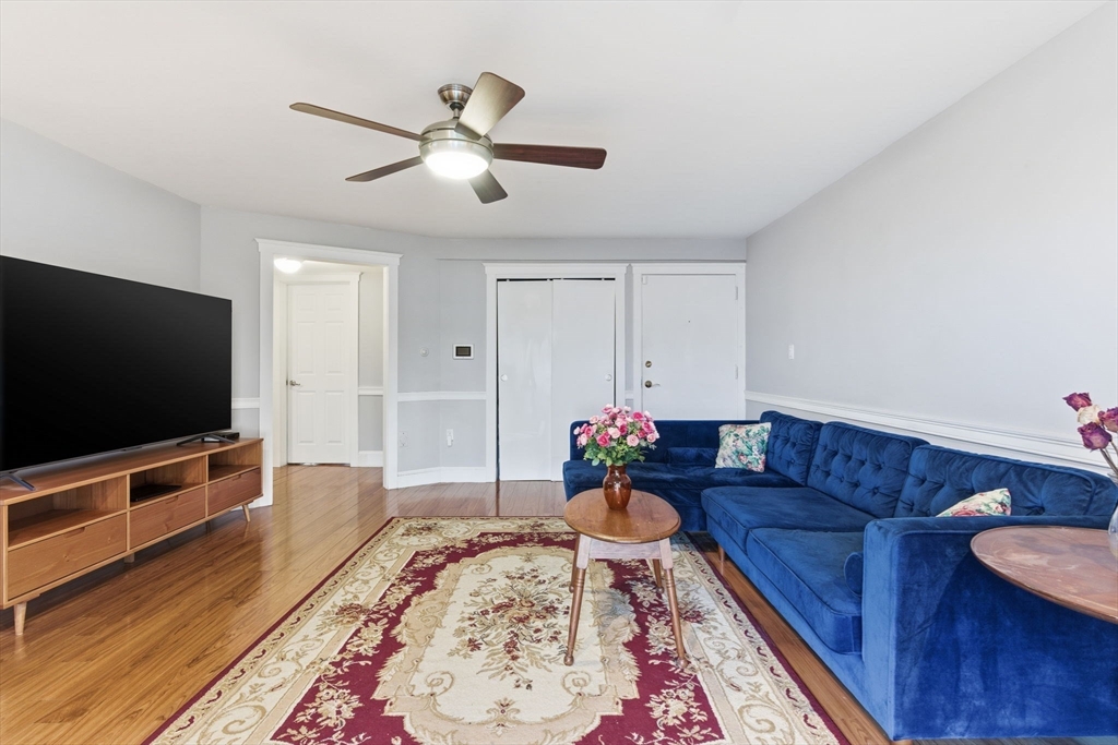 78 Edgelawn Avenue 8