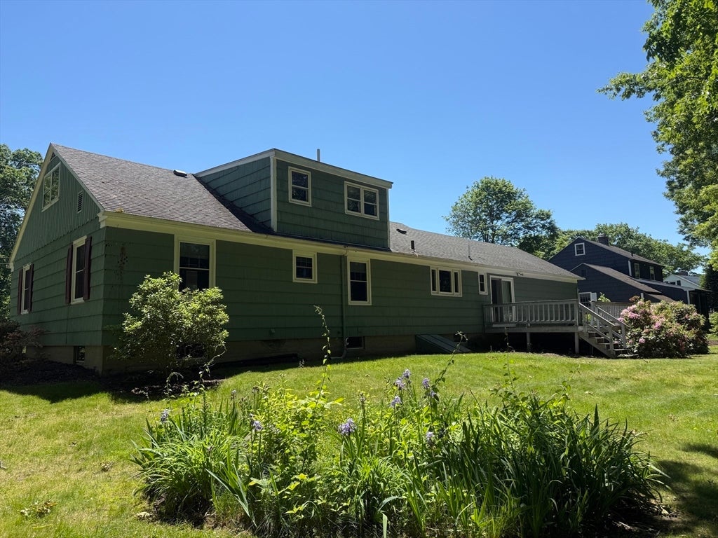 50 Edgewood Rd