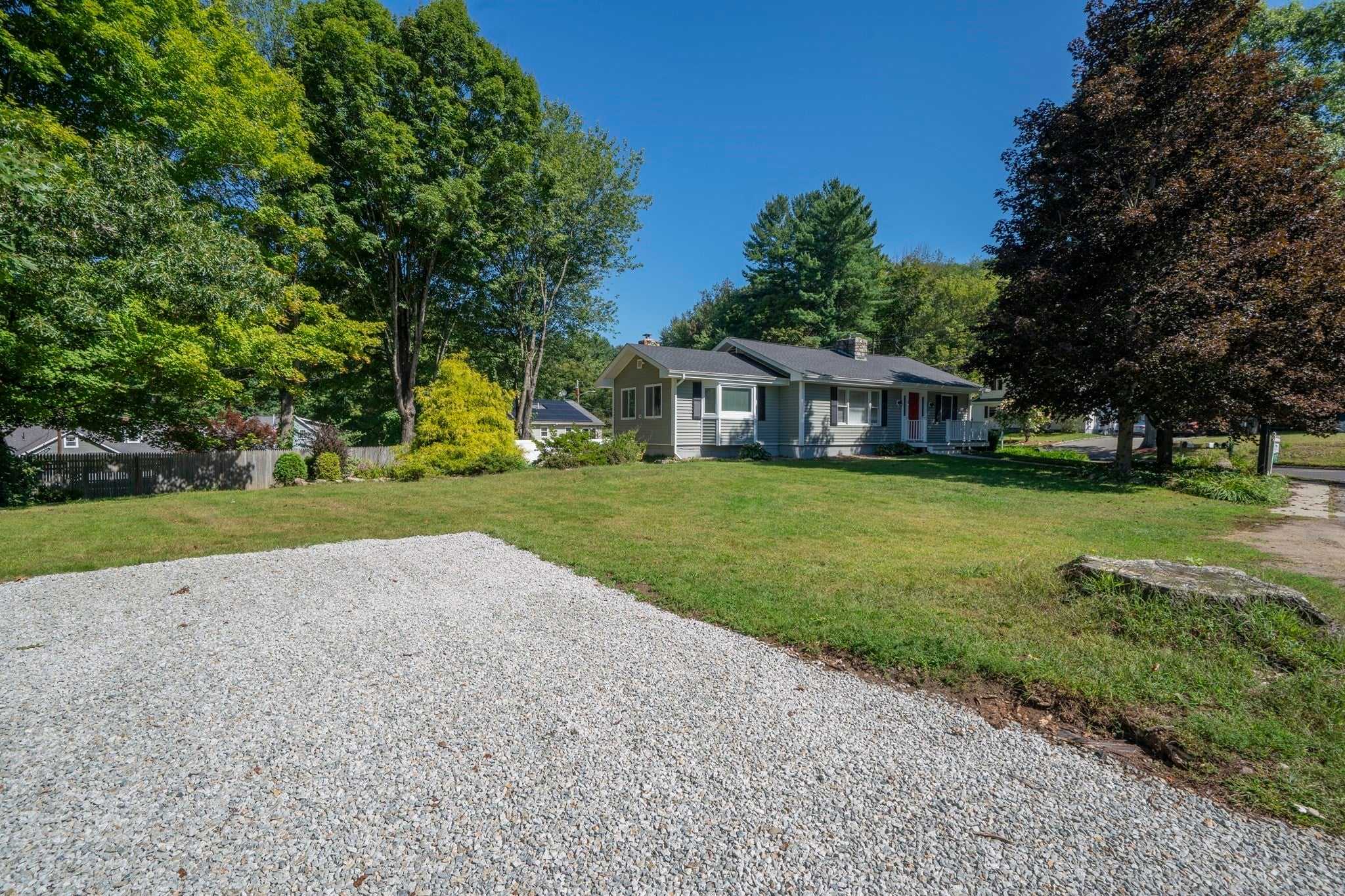 2 Highland Ave, Charlton, MA, 2 Highland Ave, Charlton, MA Photo #4