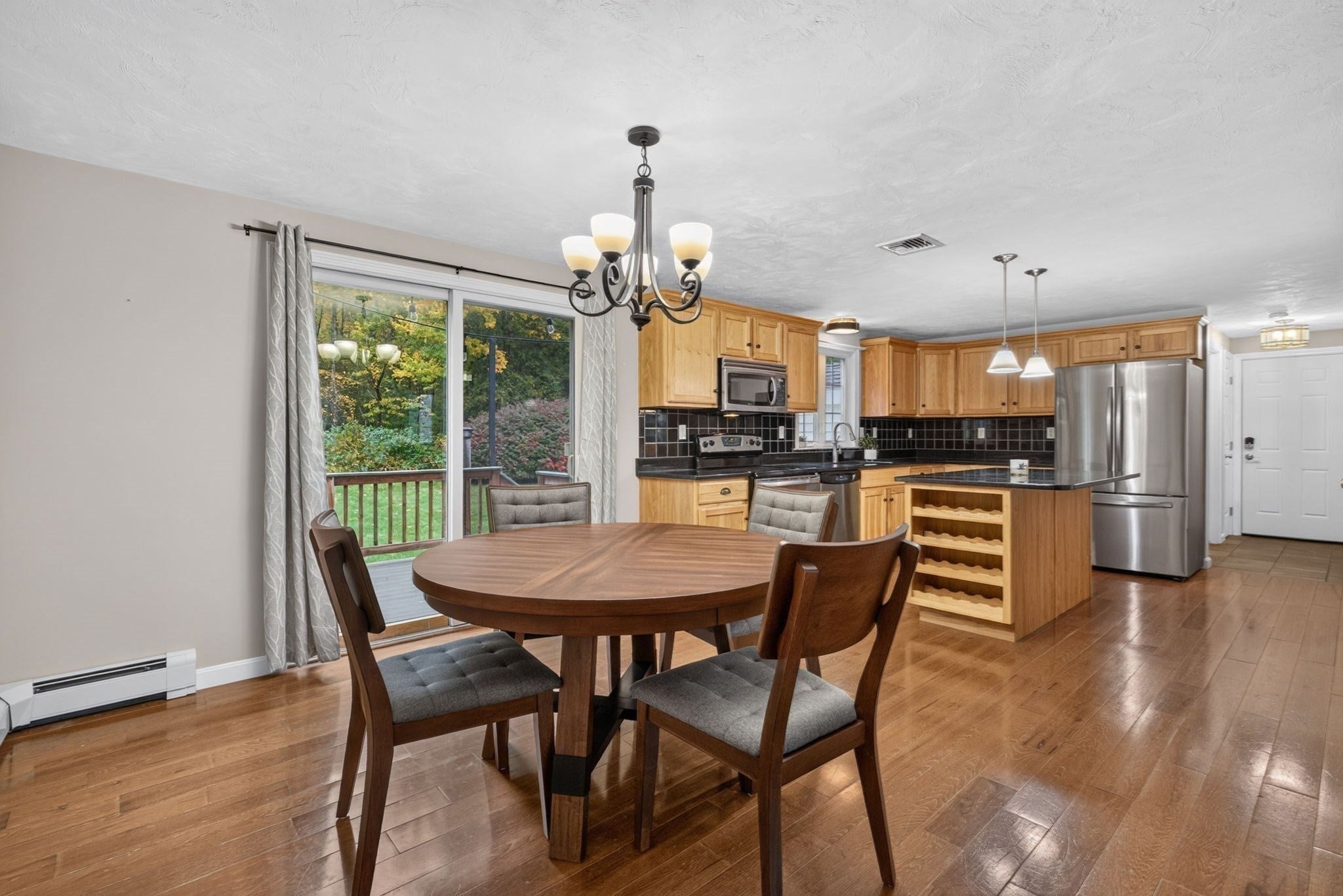 45 Metacomet Ave, Taunton, MA Photo #8