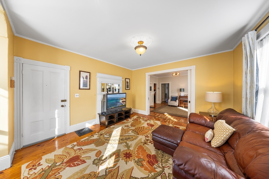 12 Boardman St 1