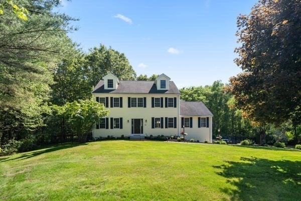 128 Memorial Dr
