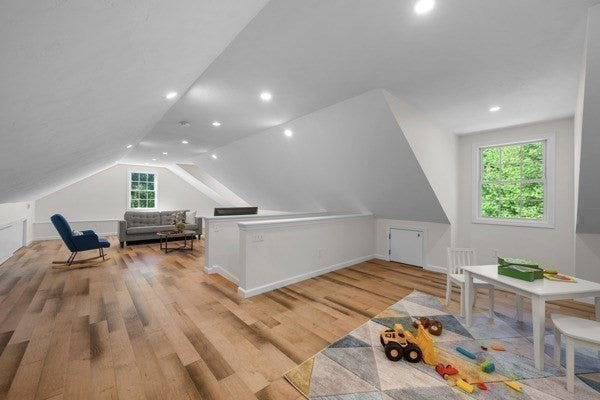 128 Memorial Dr, Shrewsbury, MA, 128 Memorial Dr, Shrewsbury, MA Photo #23