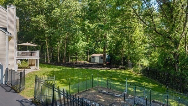 128 Memorial Dr, Shrewsbury, MA, 128 Memorial Dr, Shrewsbury, MA Photo #33