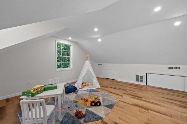 128 Memorial Dr, Shrewsbury, MA, 128 Memorial Dr, Shrewsbury, MA Photo #25